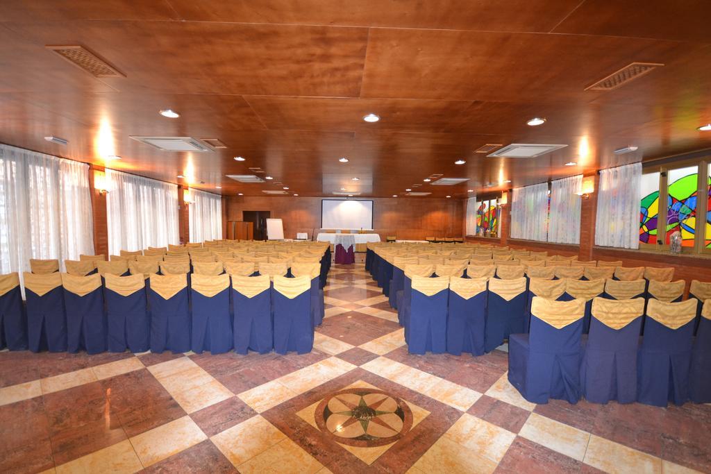 Hotel Restaurant Sol I VI Lavern Kültér fotó