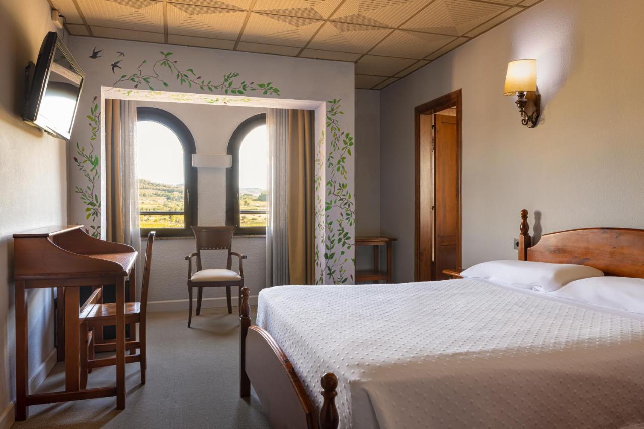 Hotel Restaurant Sol I VI Lavern Kültér fotó