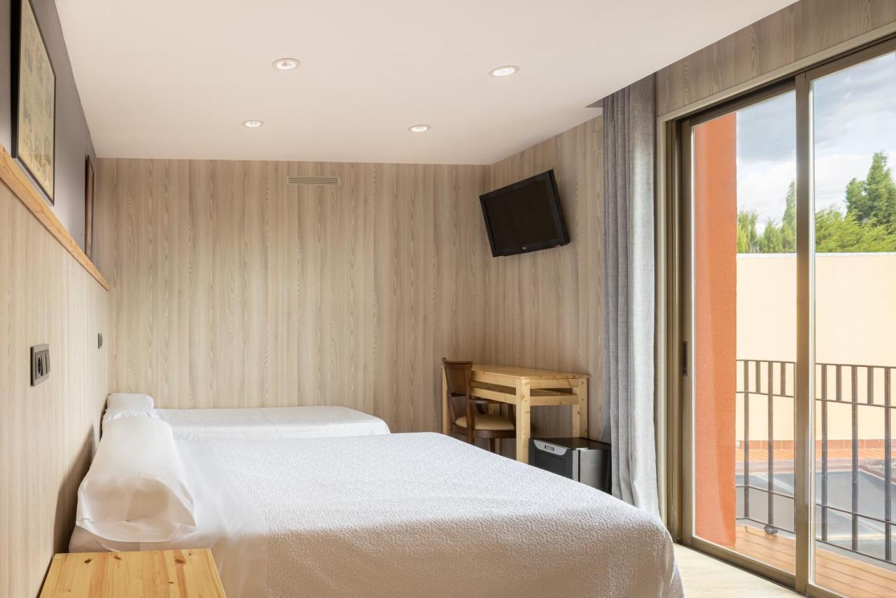 Hotel Restaurant Sol I VI Lavern Kültér fotó