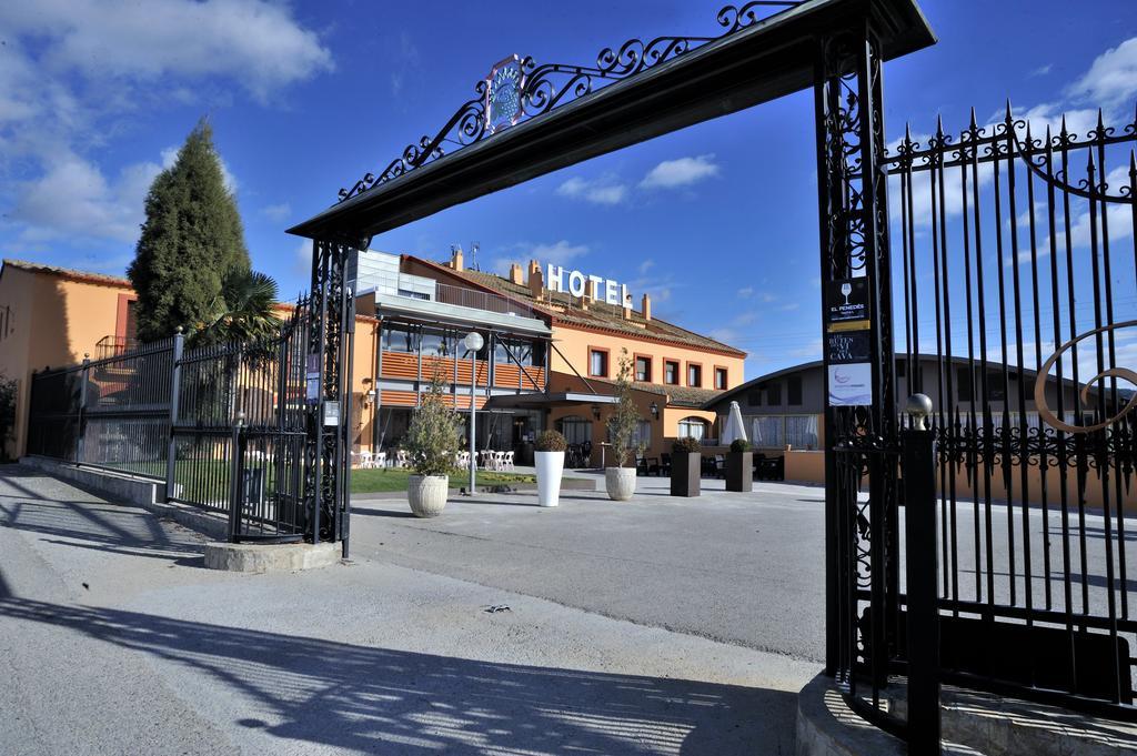 Hotel Restaurant Sol I VI Lavern Kültér fotó