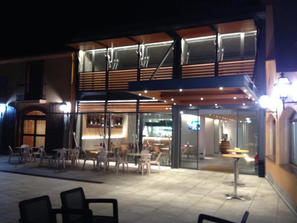 Hotel Restaurant Sol I VI Lavern Kültér fotó
